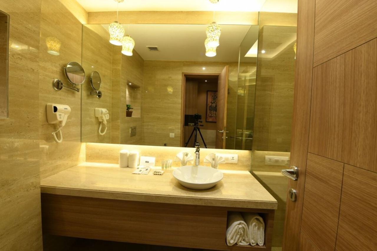 SureStay Hotel by Best Western Amritsar Exterior foto