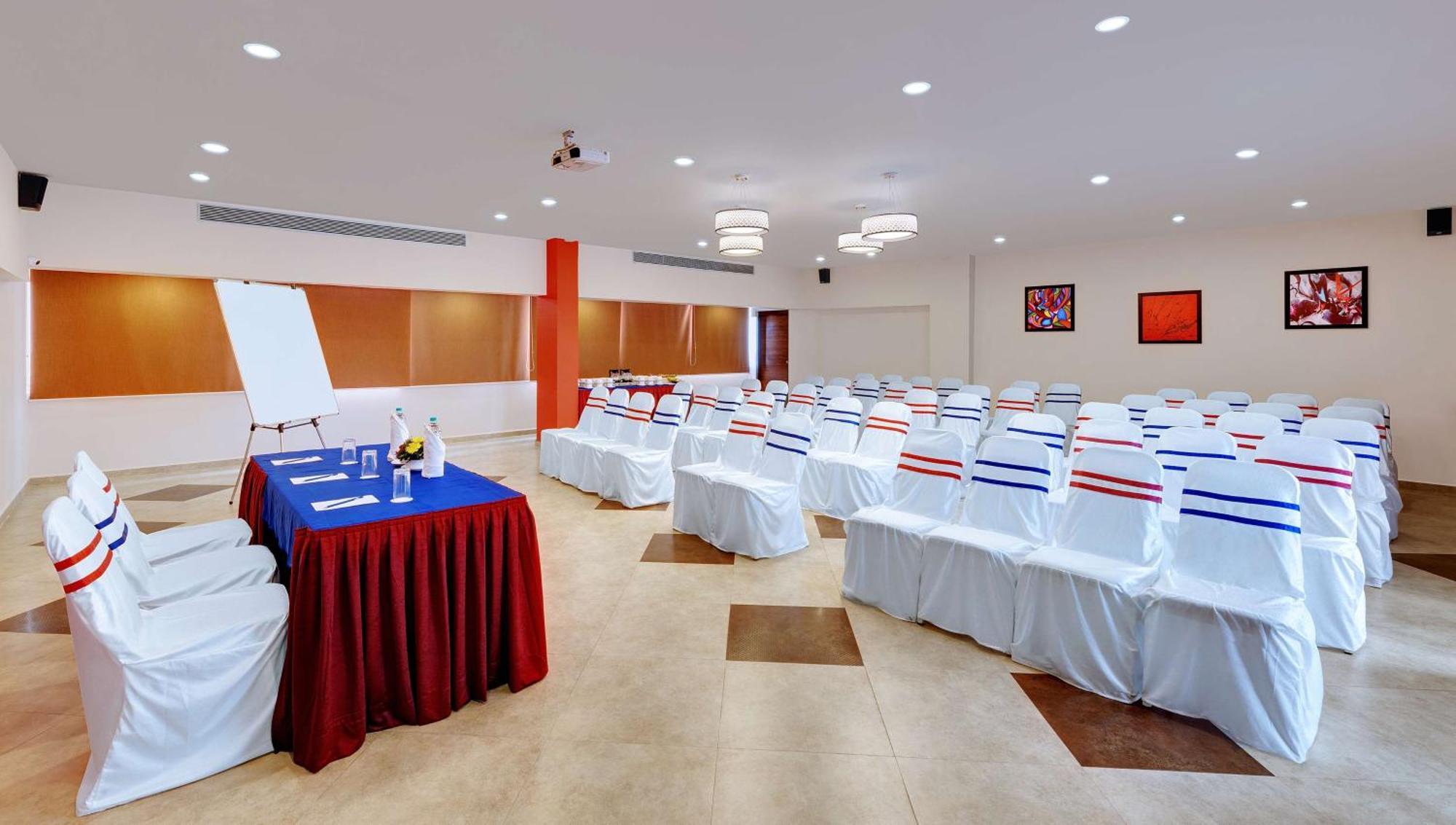 SureStay Hotel by Best Western Amritsar Exterior foto