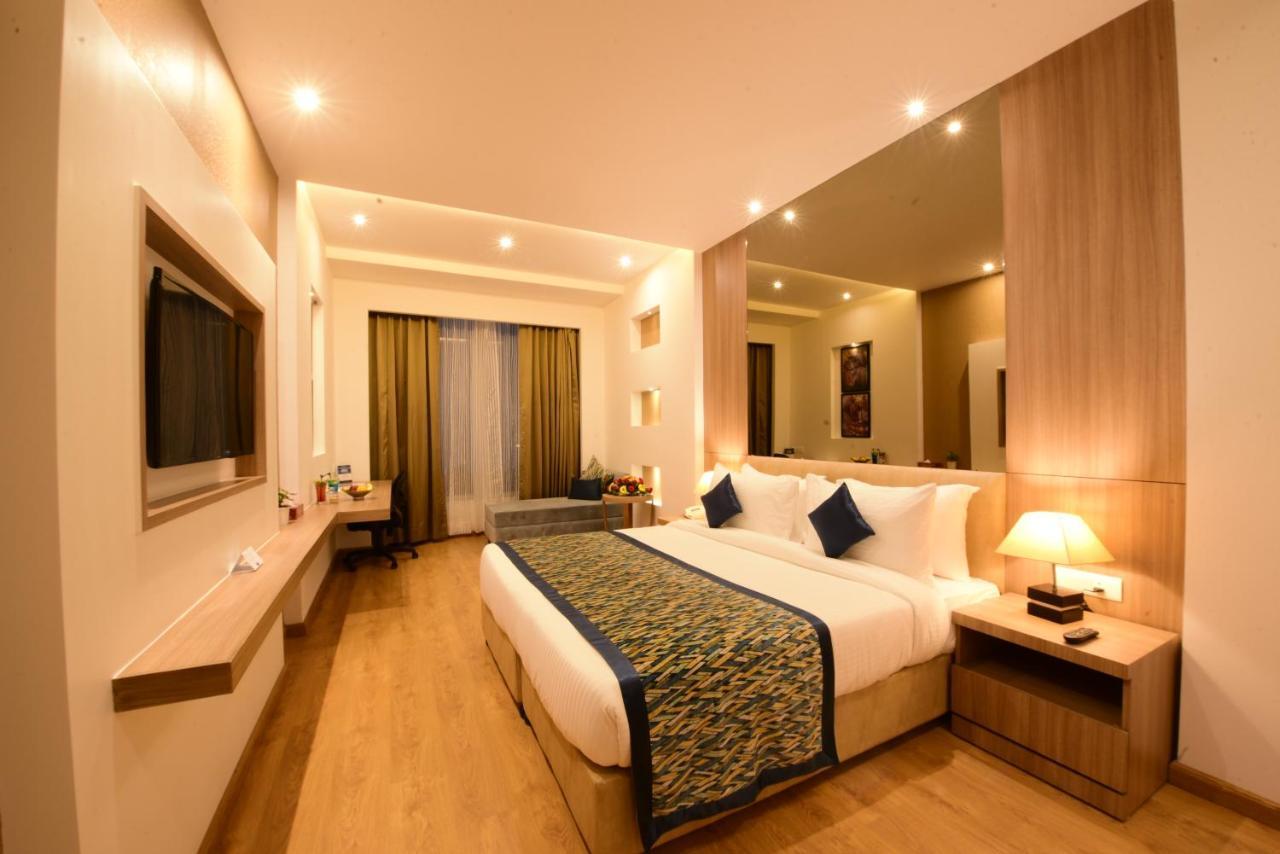 SureStay Hotel by Best Western Amritsar Exterior foto