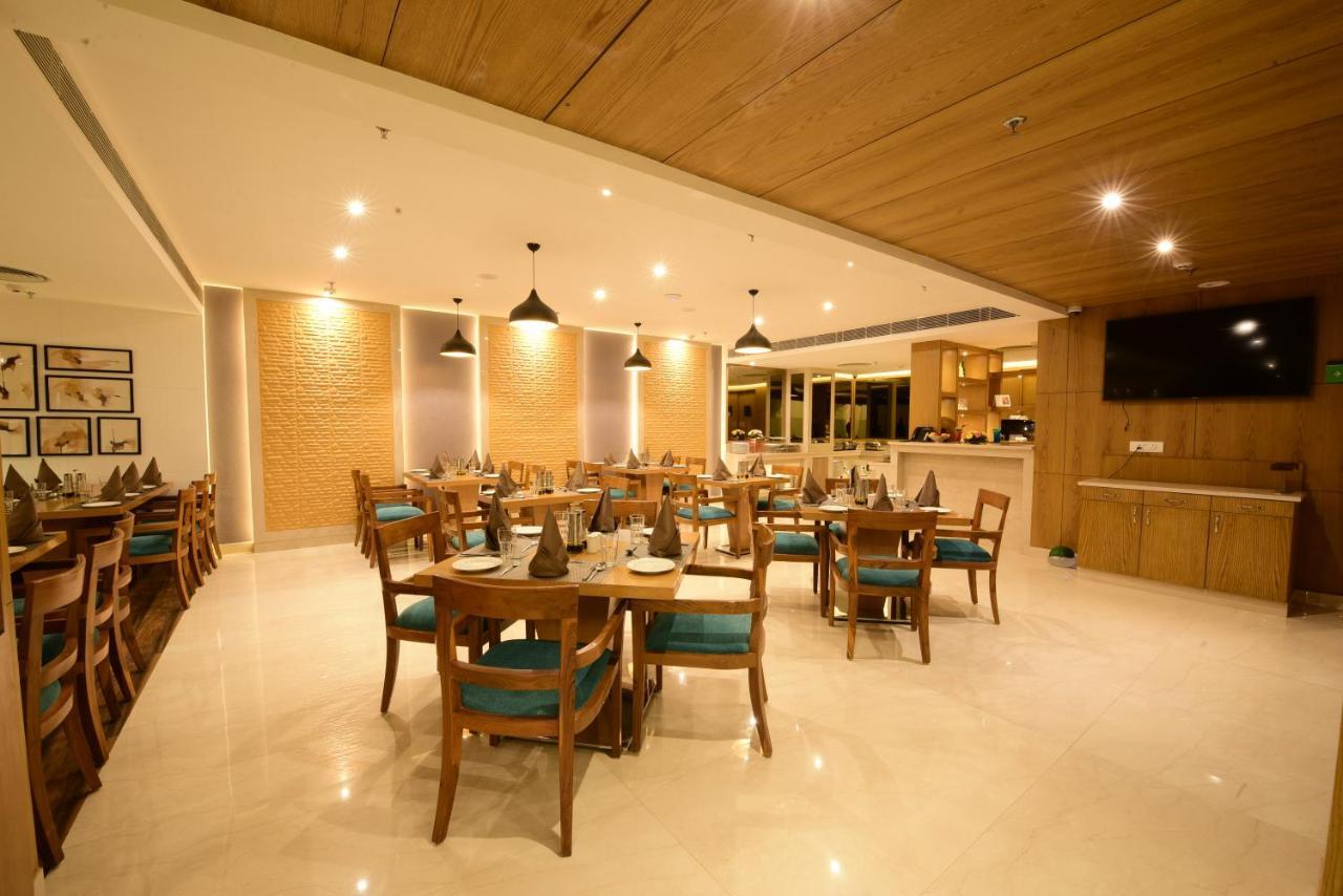 SureStay Hotel by Best Western Amritsar Exterior foto