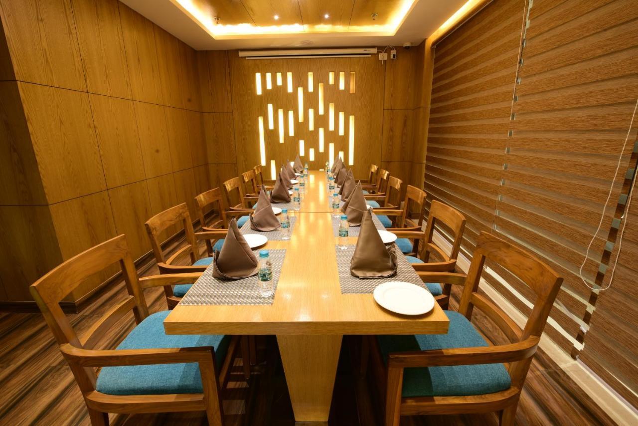 SureStay Hotel by Best Western Amritsar Exterior foto